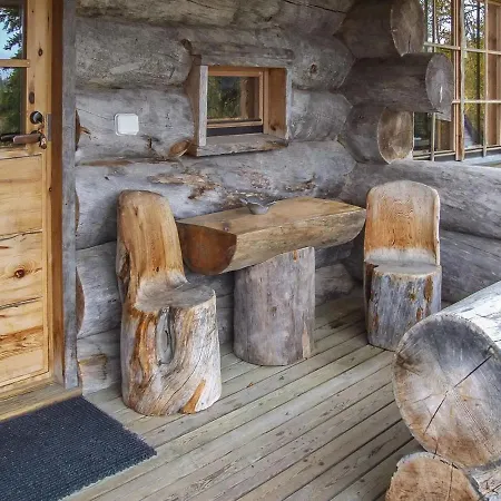 Holiday Home Toermaepaeaesky Hébergement de vacances Ruka